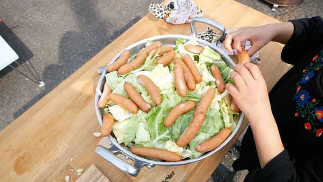 薪ストーブで野菜たっぷりポトフ