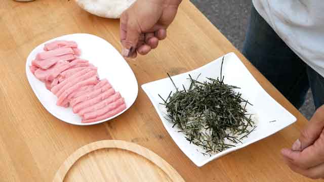 新鮮マグロで、マグロ丼・マグロのステーキ