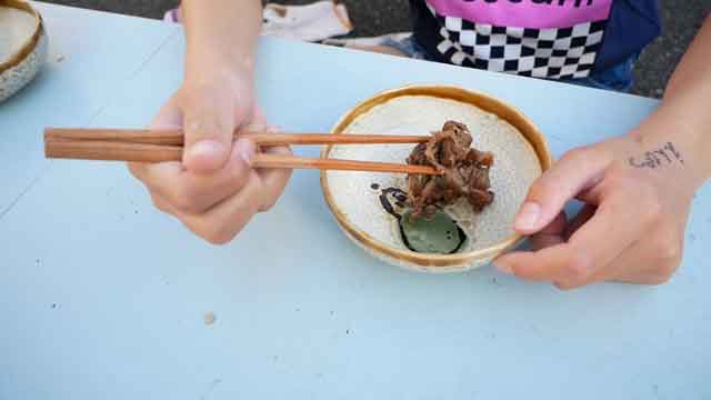 薪ストーブで簡単で美味しい！牛肉切落しで大和煮！