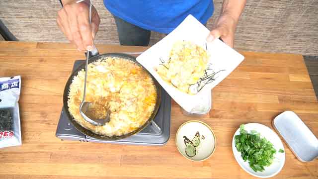 鉄フライパンで簡単親子丼