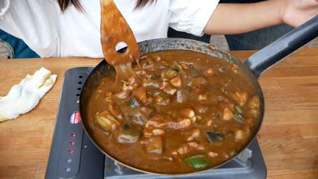 夏野菜チキンカレー