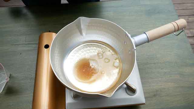 おうちで簡単、マグロのづけ丼