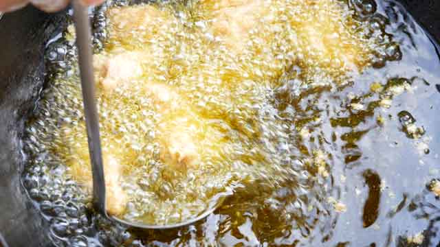 ニンニク生姜醤油の漬け込みの唐揚げに挑戦